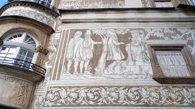 Rynek, Legnica: Huset Under vaktelkorgen.