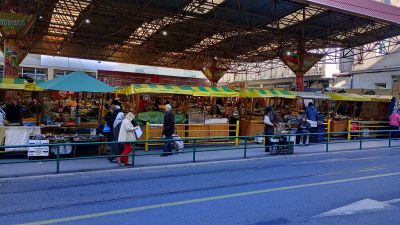 Matmarknaden på Mula Mustafe Bašeskije som attackerades den 5 februari 1994.