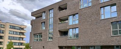 Trendigt bostadsområde strax söder om Wilhelm-Kaisen-Brücke. Inte helt i min smak, men...