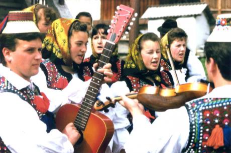 Vårfest i Hoteni